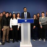 For the Fifth Year in a Row, Postgraduate Students of the University of Athens’ MSc in Journalism and New Media Take on the Role of Political Correspondent in a Briefing Simulation with Government Spokesperson Pavlos Marinakis